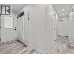 259 Manora Crescent NE - photo 17