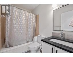 259 Manora Crescent NE - photo 19