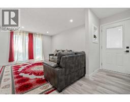259 Manora Crescent NE - photo 7