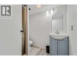 259 Manora Crescent NE - photo 30