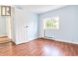 20 Colonial Street thumbnail 13