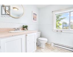 20 Colonial Street thumbnail 15
