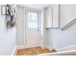 20 Colonial Street thumbnail 3