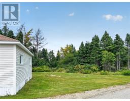 12 Riverside Road West thumbnail 26