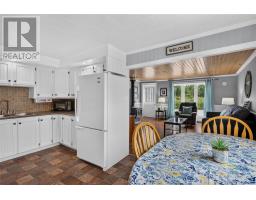 12 Riverside Road West thumbnail 3