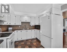 12 Riverside Road West thumbnail 6