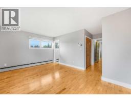 2404 Sovereign Crescent Sw, Calgary, AB T3C3M2 Photo 29