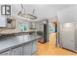 2404 Sovereign Crescent Sw, Calgary, AB T3C3M2 Photo 21