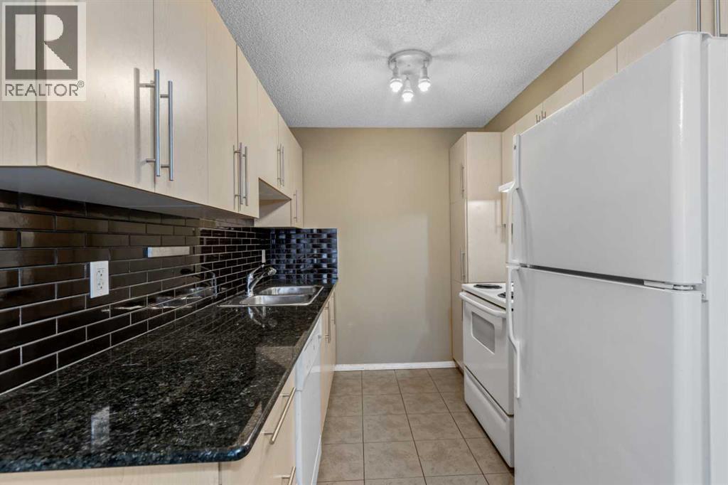 #2209 60 Panatella Street NW - 24
