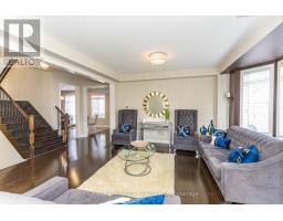 Bedroom 3 - 180 Bonnie Braes Drive, Brampton, ON L6Y5Y7 Photo 11