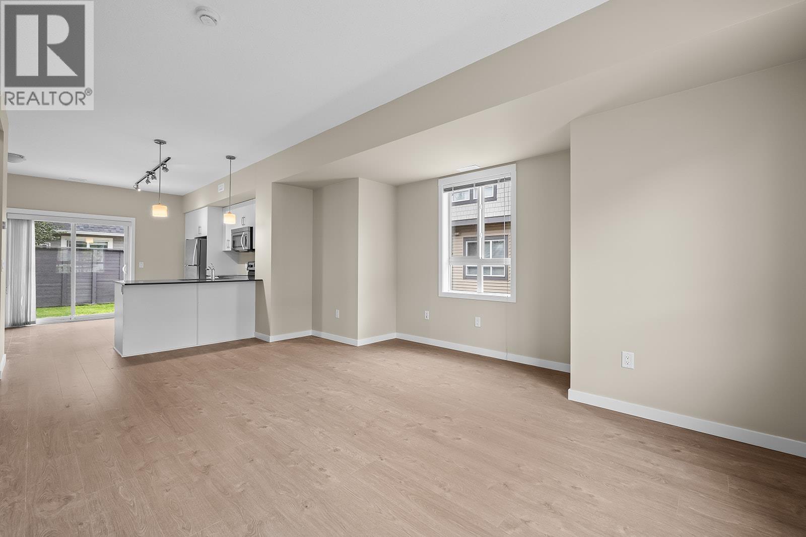 #17 680 Old Meadows Road - 18