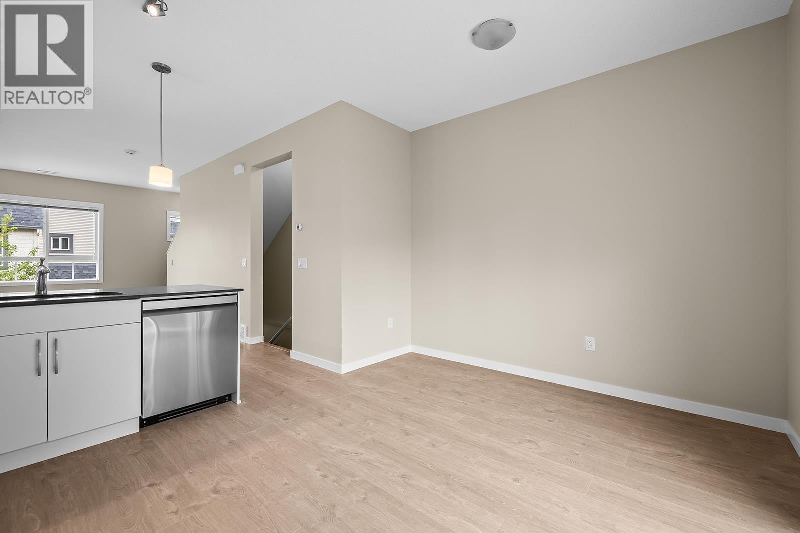 680 Old Meadows Road Unit# 17, Kelowna