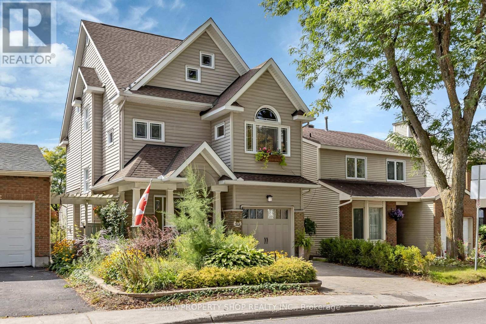 3146 DUMAURIER AVENUE - 2