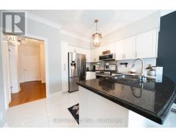 550 Bert Budd Avenue, Newmarket, ON L3Y8S7 Photo 12
