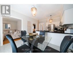 550 Bert Budd Avenue, Newmarket, ON L3Y8S7 Photo 17