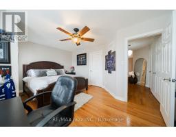 550 Bert Budd Avenue, Newmarket, ON L3Y8S7 Photo 24