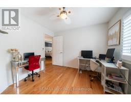 550 Bert Budd Avenue, Newmarket, ON L3Y8S7 Photo 31