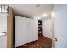 550 Bert Budd Avenue, Newmarket, ON L3Y8S7 Photo 44
