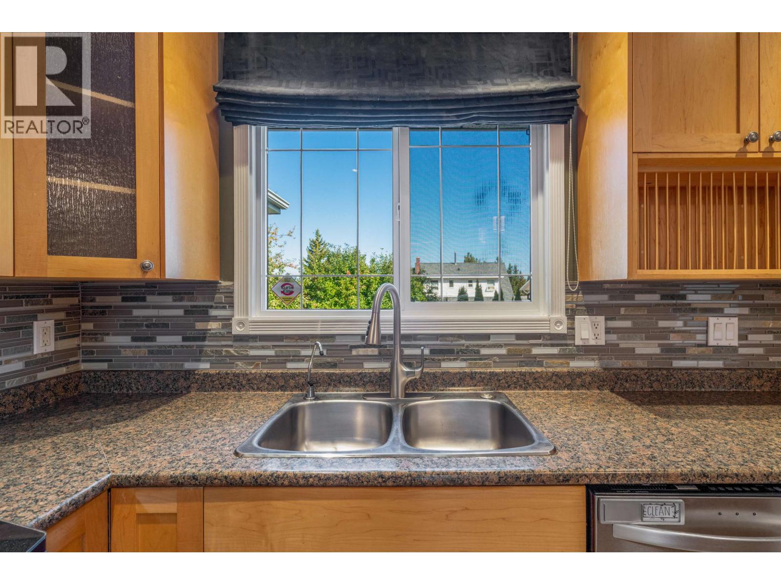 2882 CALHOUN CRESCENT - 6