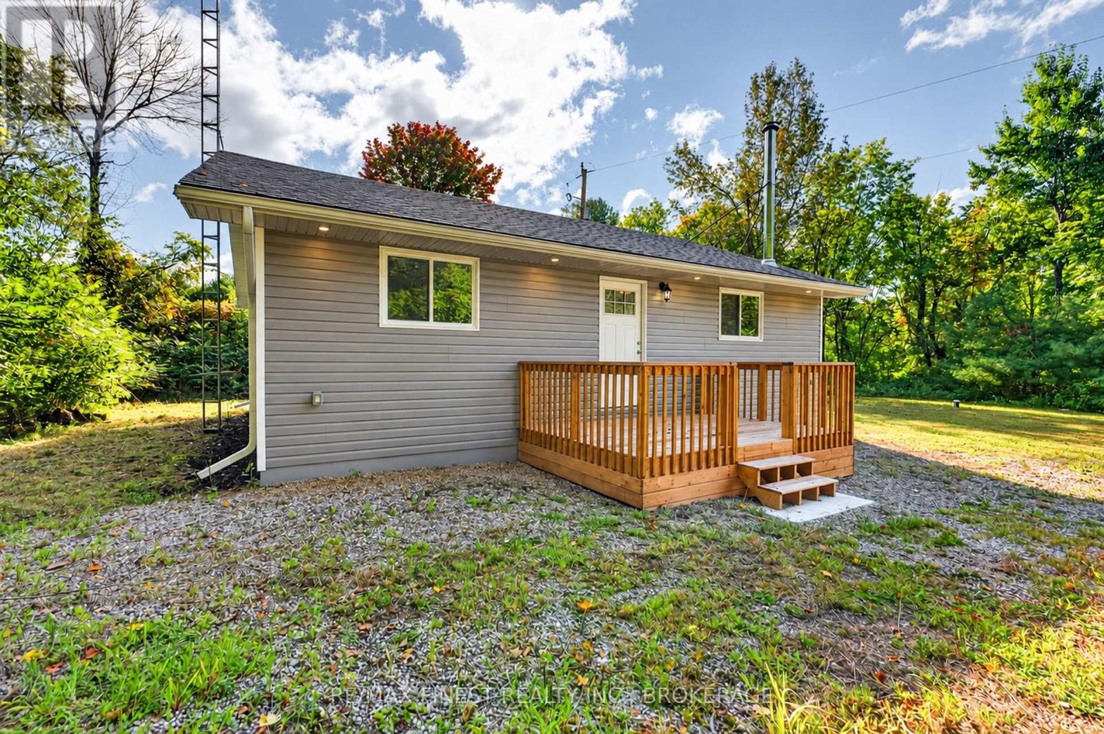 3144 Echo Lake Road, Frontenac (Frontenac Centre), Ontario, K0H1T0, Frontenac (Frontenac Centre), Ontario — photo 2 of 5
