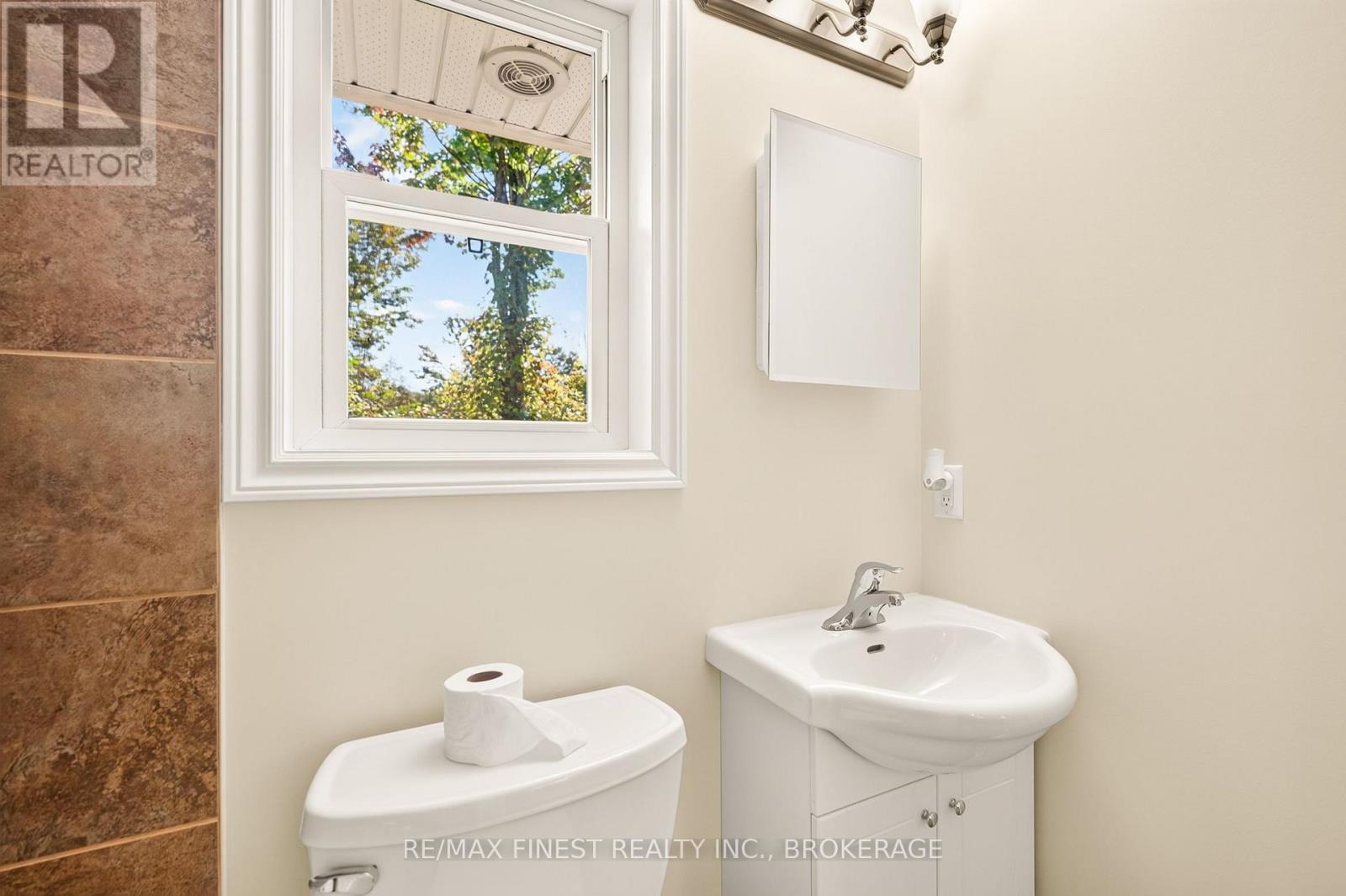 3144 ECHO LAKE ROAD - Image 37