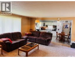 301 7th Avenue W, Nipawin, SK S0E1E0 Photo 26