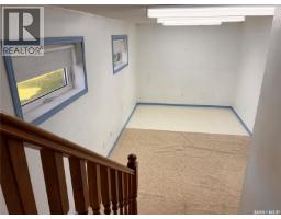 301 7th Avenue W, Nipawin, SK S0E1E0 Photo 46