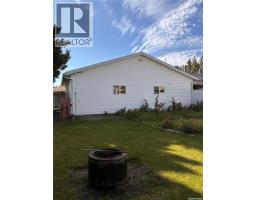 Bedroom - 301 7th Avenue W, Nipawin, SK S0E1E0 Photo 9