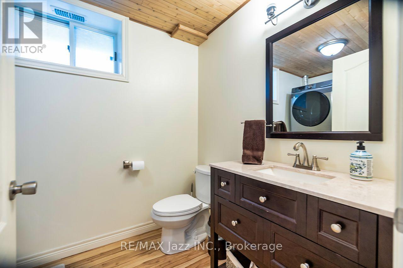 144 LONG ISLAND - Image 18