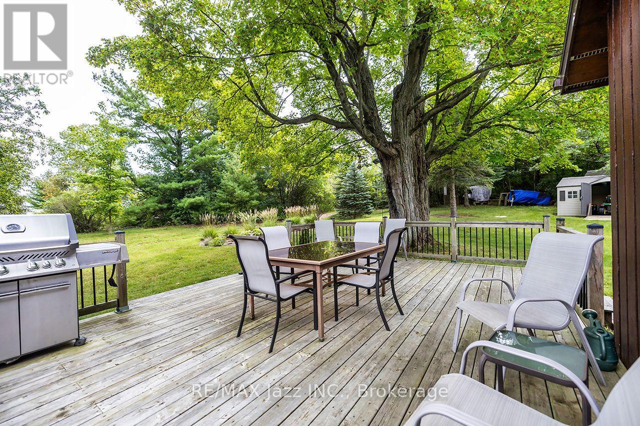 144 LONG ISLAND - Image 40