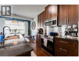4pc Bathroom - 47 Panatella Bay Nw, Calgary, AB T3K0T2 Photo 8