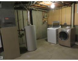 8065 178 St Nw Nw, Edmonton, AB T5T1L3 Photo 35