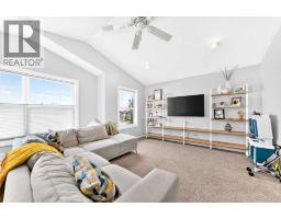 23 Everoak Bay SW - photo 32