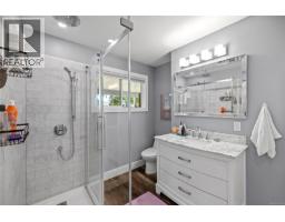 384 Mckillop Dr, Parksville, BC V9P1L5 Photo 17
