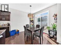 4pc Bathroom - 383 Nolan Hill Drive Nw, Calgary, AB T3R0S9 Photo 12
