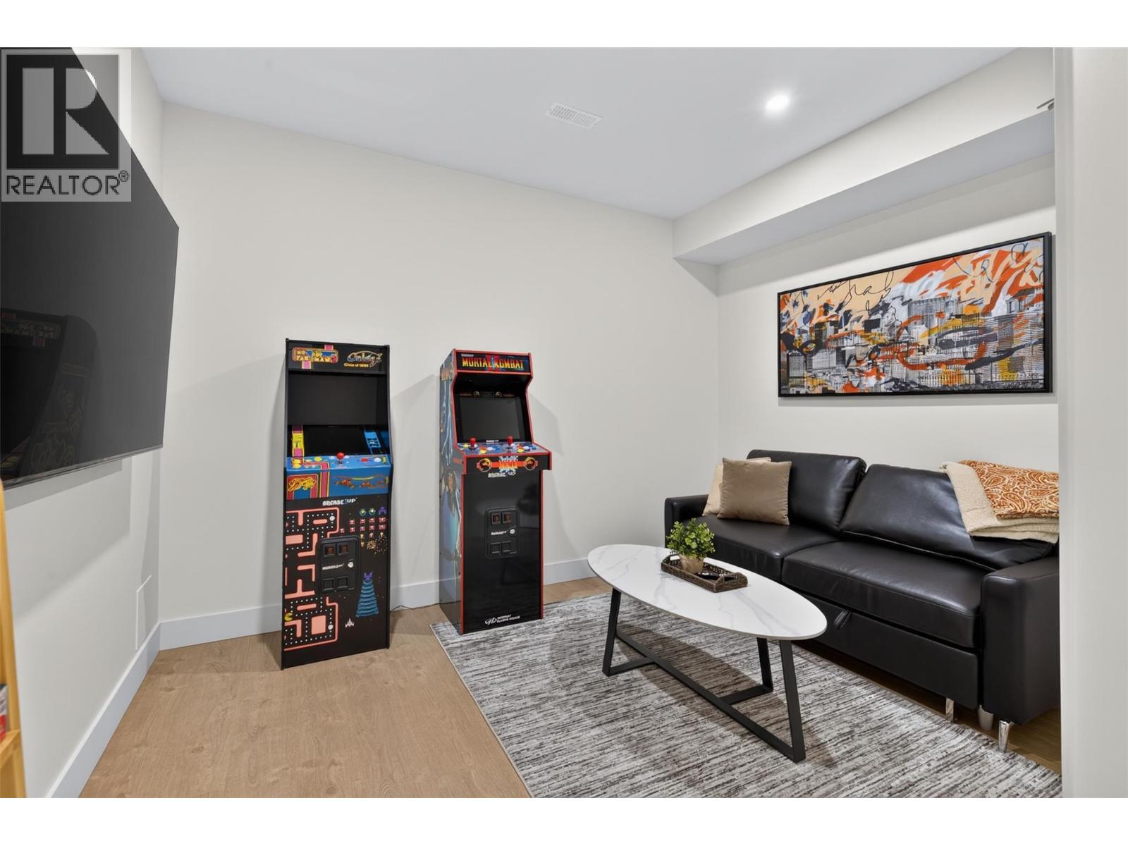 #103 2100 Campbell Place - Image 19