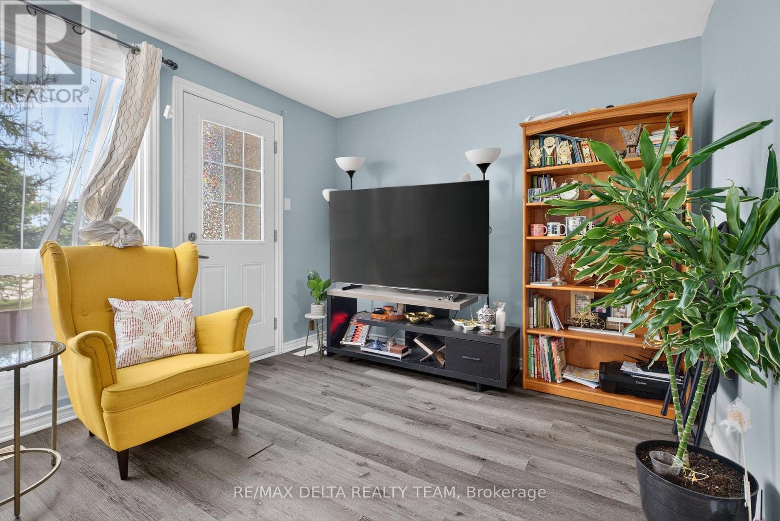1467 BETHAMY LANE - Image 11