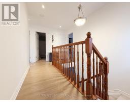 1075 Goward Drive, Ottawa, ON K2W0A4 Photo 21