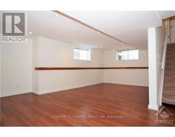 1075 Goward Drive, Ottawa, ON K2W0A4 Photo 22