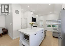 Laundry room - 410 Nelson Street, Brantford, ON N3S4E8 Photo 8