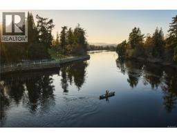 206 1075 Tillicum Rd, Esquimalt, BC V9A2A4 Photo 15