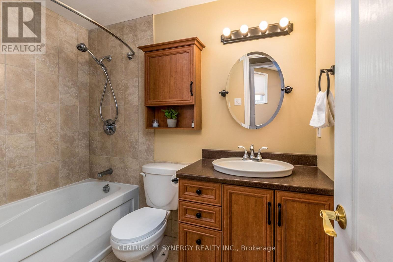 68 SHELDRAKE DRIVE E - 21