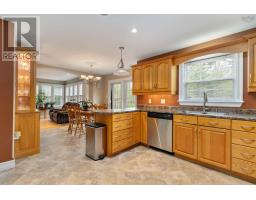 16 Valerie Court, Windsor Junction, NS B2T1Y7 Photo 17