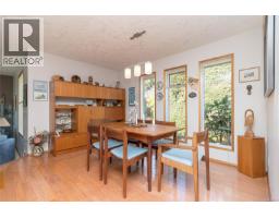 2175 Firwood Pl, Sooke, BC V9Z0N2 Photo 18