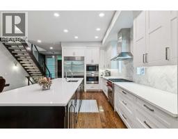 2pc Bathroom - 1940 48 Avenue Sw, Calgary, AB T2T2T3 Photo 13