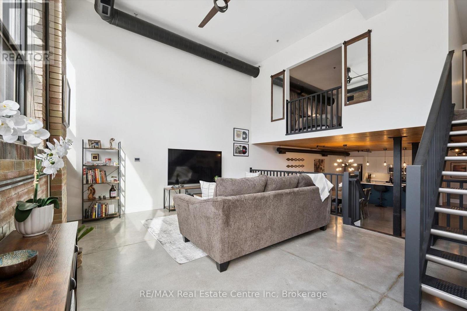 #103 85 SPRUCE STREET - 7