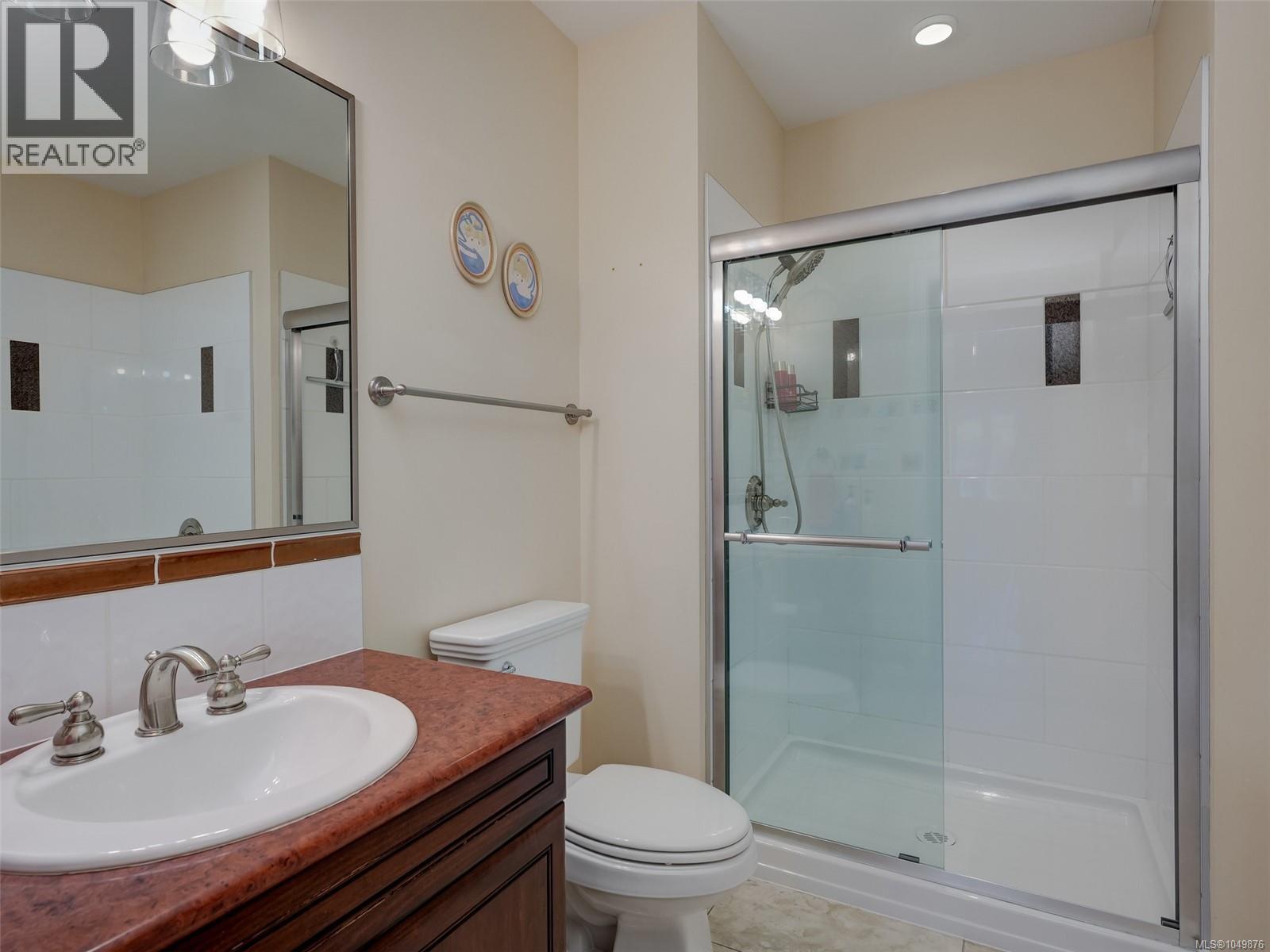 #404 1335 Bear Mountain Pkwy - 11