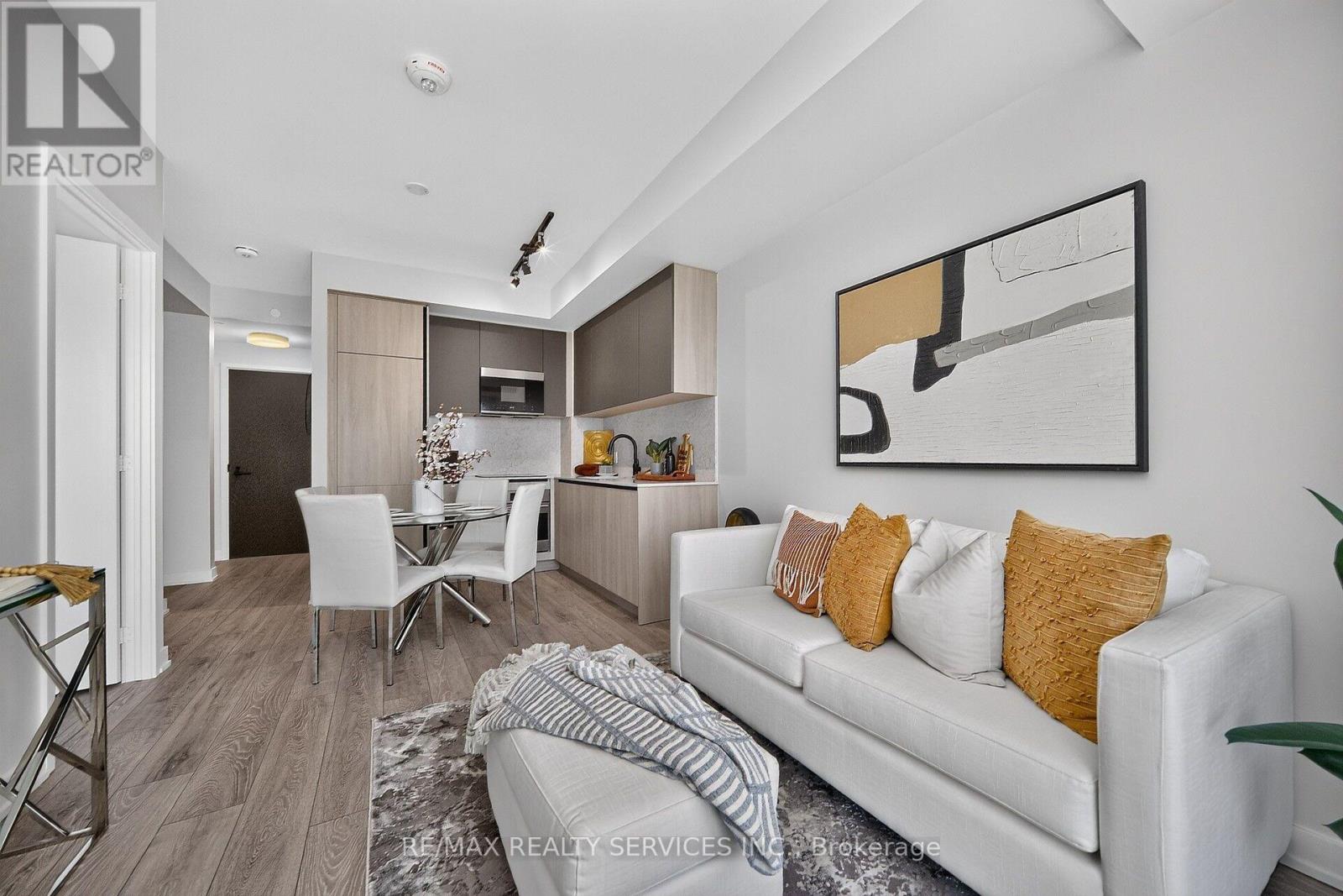 #1717 108 PETER STREET - 24