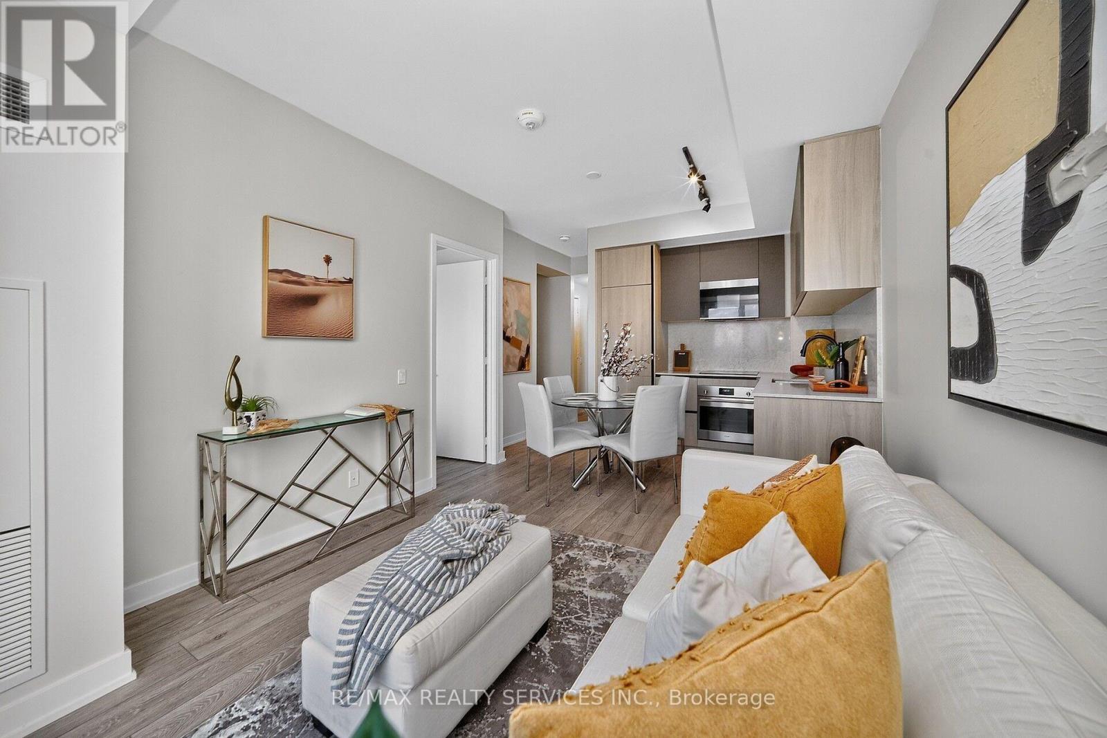 #1717 108 PETER STREET - 25