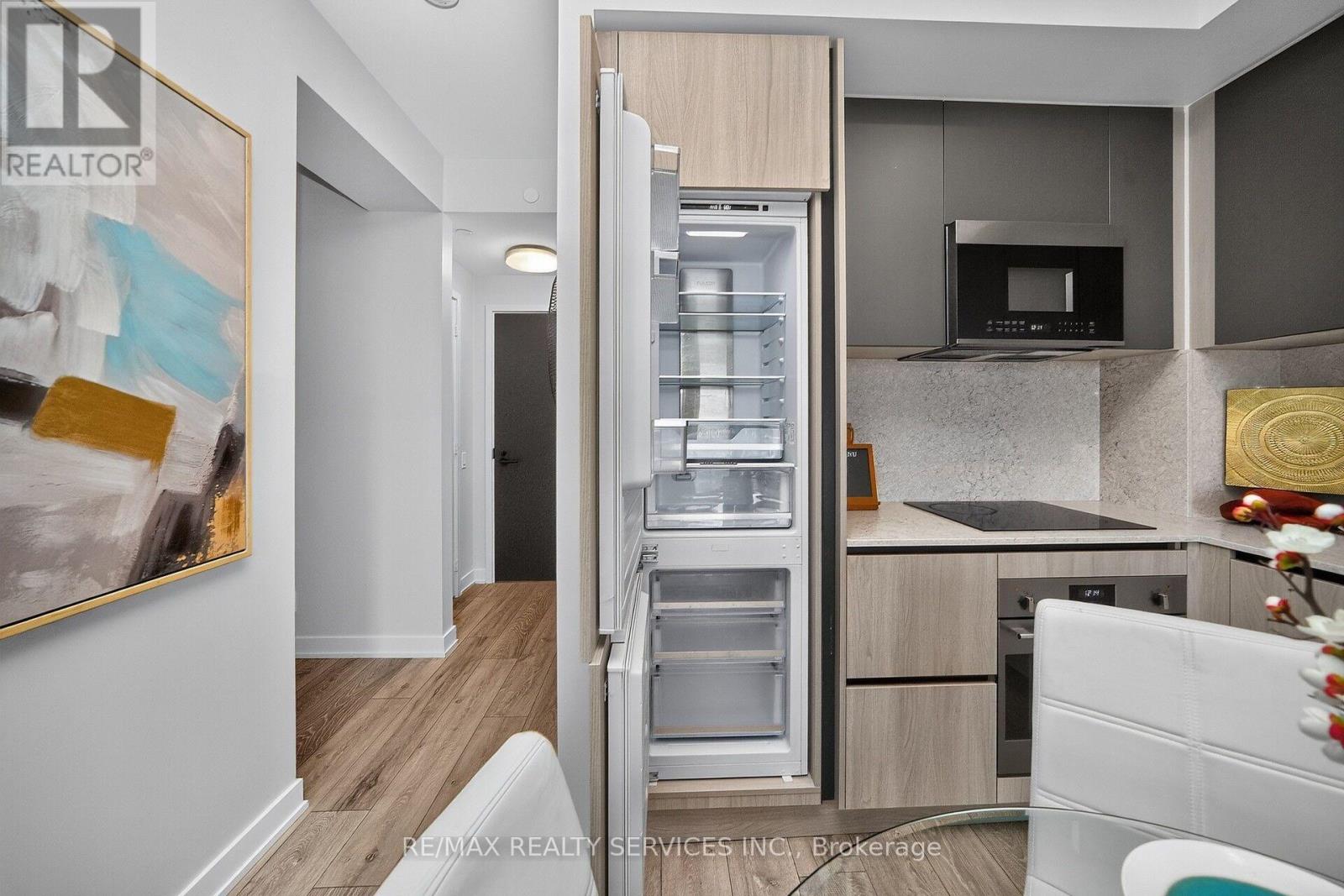 #1717 108 PETER STREET - Image 27